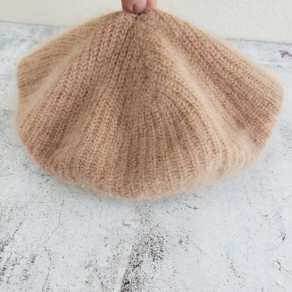 ARIS Beret Hat Angora Wool Knit Beige Neutral Minimalist Retro - Picture 3 of 7